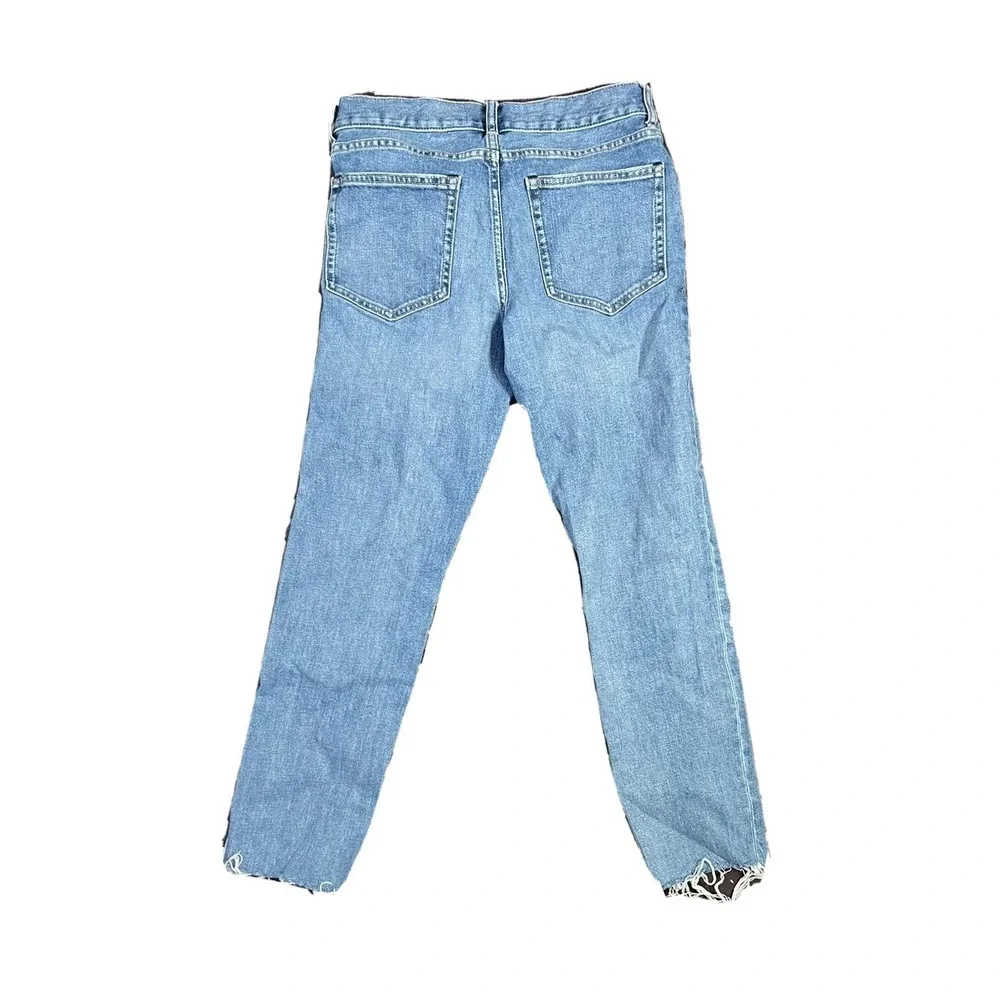Everlane | Slim 31x30 | Denim Blue Jeans Women's(Marked Down Due To Minor Stain)